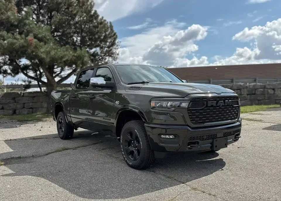 Dodge RAM 1500, снимка 2 - Автомобили и джипове - 56707703