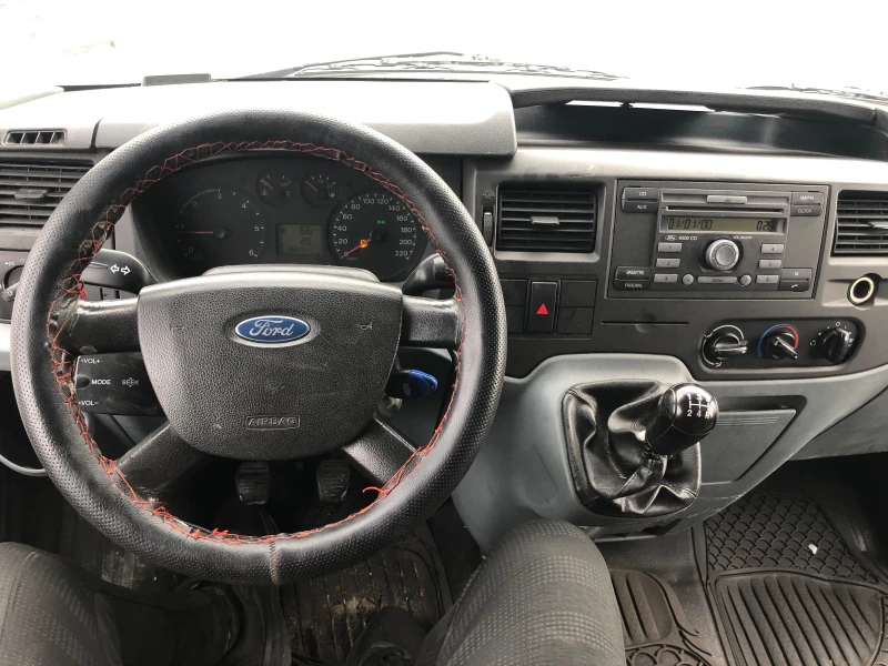 Ford Transit 2.2d 2008година евро4 регистриран обслужен топ, снимка 13 - Бусове и автобуси - 52659366