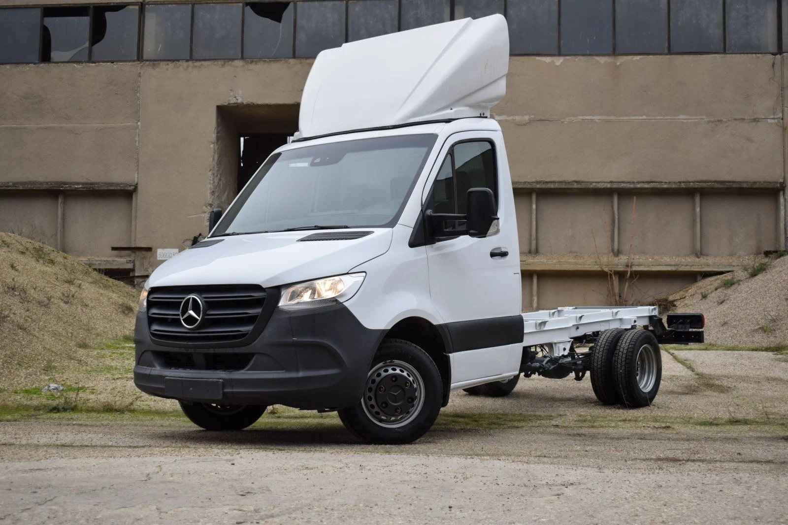 Mercedes-Benz Sprinter 313 Двойна гума - изображение 3