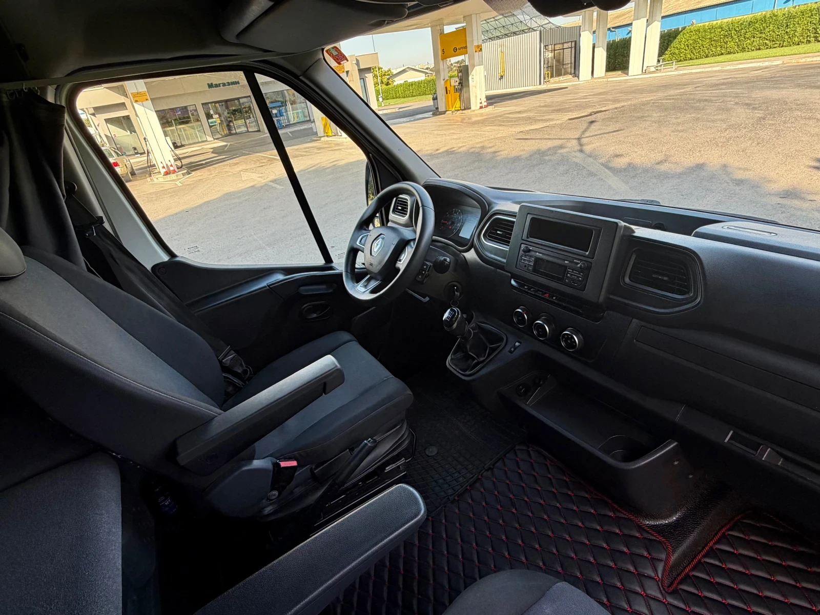 Renault Master 2.3 170hp TWIN CAB!ПАДАЩ БОРД!ТЕМПОМАТ!ТОП!ЛИЗИНГ, снимка 6 - Бусове и автобуси - 55868111