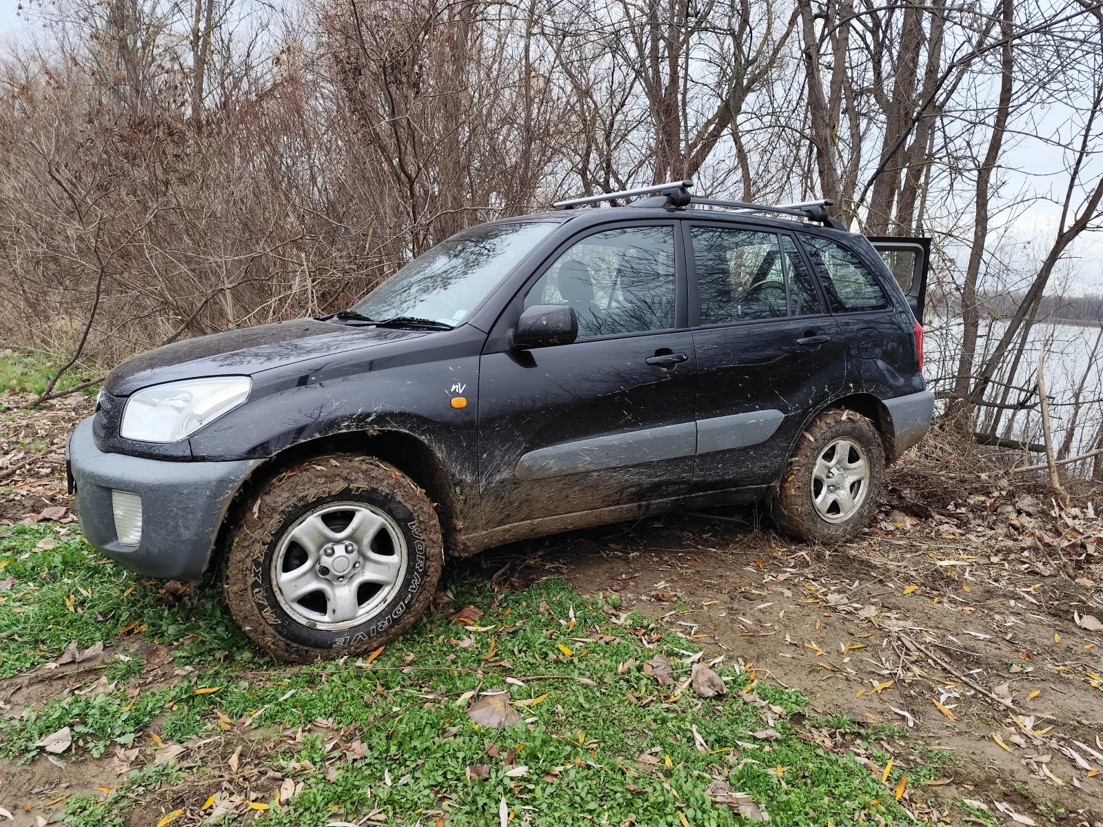 Гуми Всесезонни 215/70R16, снимка 11 - Гуми и джанти - 55250755
