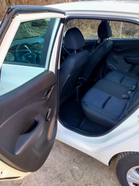 Hyundai Ix20, снимка 10