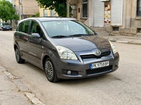 Toyota Corolla verso 2.2, снимка 1