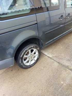 VW Caddy 1.9 TDI - 4700 € / 9192.40 лв. - 63912036 4