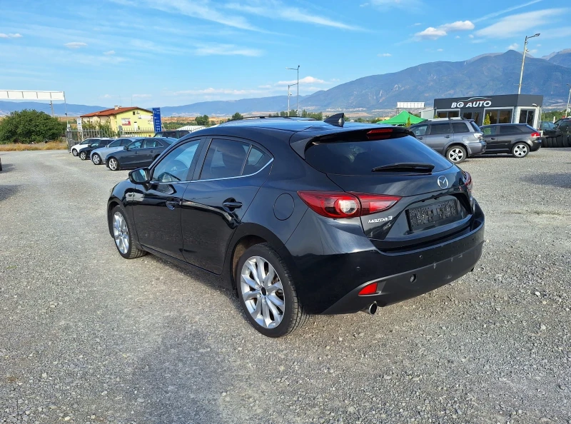 Mazda 3 2.2D 150k.c , снимка 4 - Автомобили и джипове - 47023917