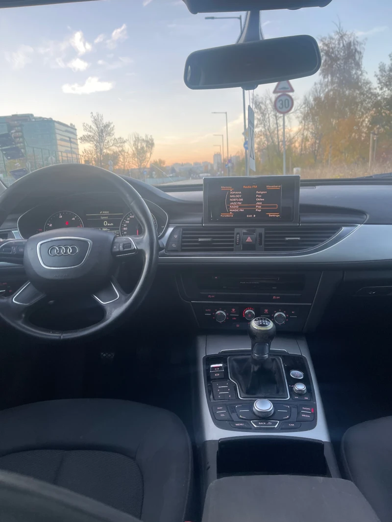 Audi A6 2.0 Tdi ръчка, снимка 8 - Автомобили и джипове - 48340342