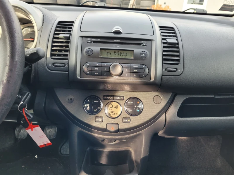 Nissan Note 1.4 i, снимка 10 - Автомобили и джипове - 48447755