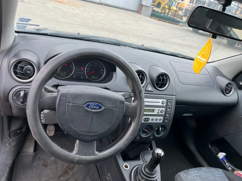 Ford Fiesta, снимка 7 - Автомобили и джипове - 48656209