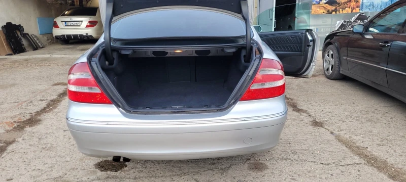 Mercedes-Benz CLK 270, снимка 7 - Автомобили и джипове - 48870404