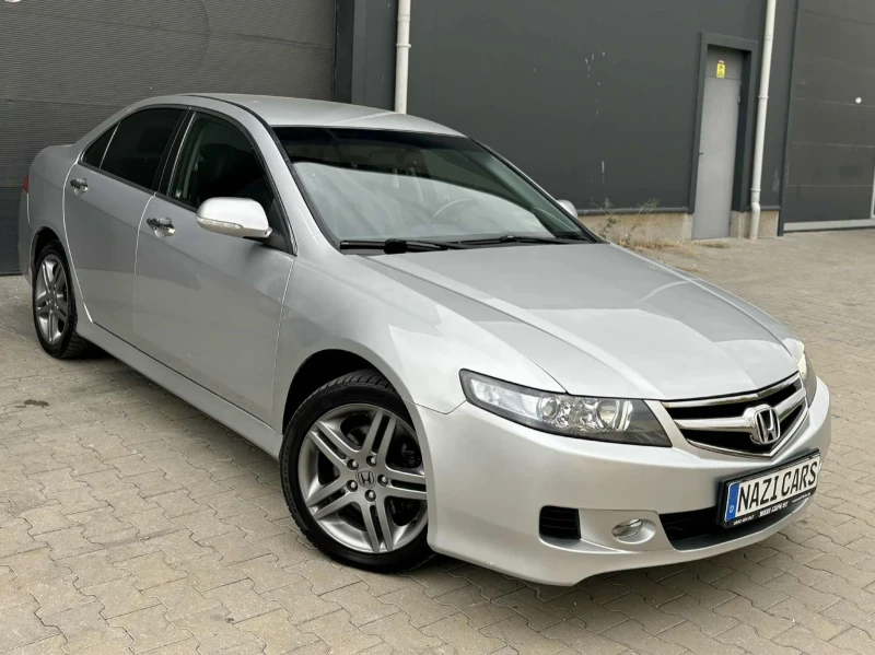 Honda Accord 2.0 i-vtec/155к.с./УНИКАЛНА, снимка 3 - Автомобили и джипове - 51378768