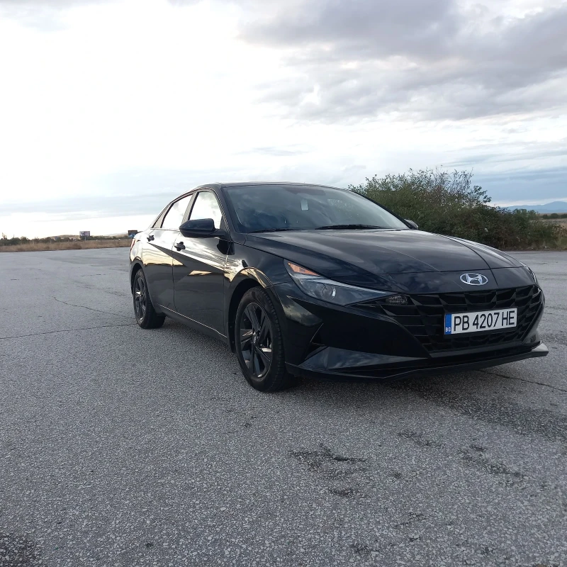 Hyundai Elantra, снимка 6 - Автомобили и джипове - 52228563