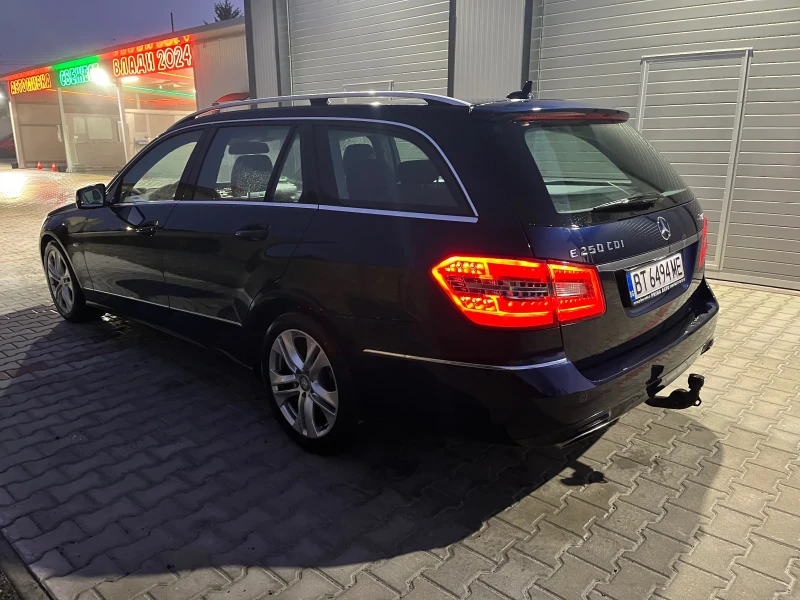 Mercedes-Benz E 250 S212 7G 4Matic, снимка 4 - Автомобили и джипове - 52417007