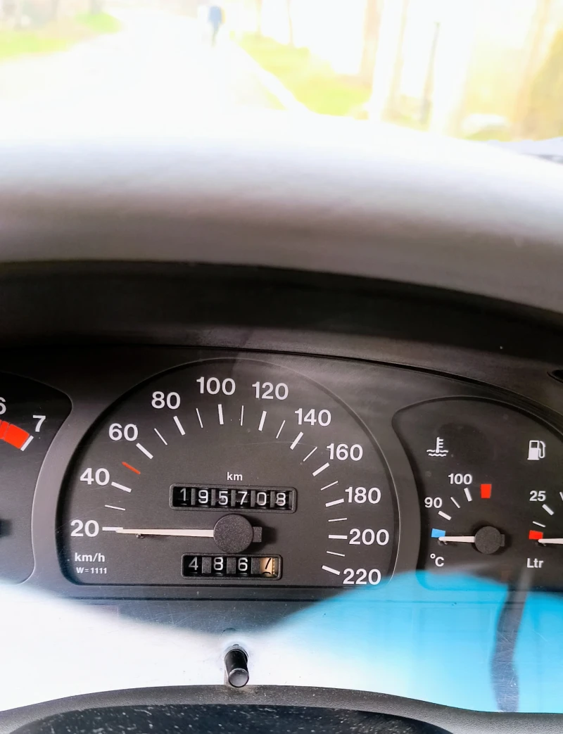 Opel Astra, снимка 6 - Автомобили и джипове - 53457316