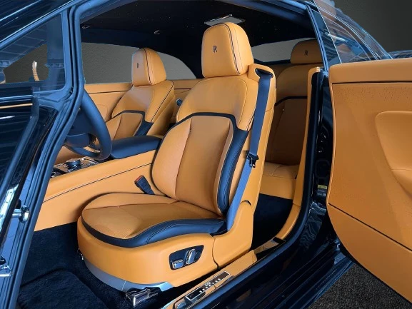 Rolls-Royce Spectre = NEW = Bespoke Interior Гаранция - изображение 4