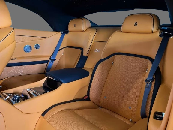 Rolls-Royce Spectre = NEW = Bespoke Interior Гаранция - изображение 7