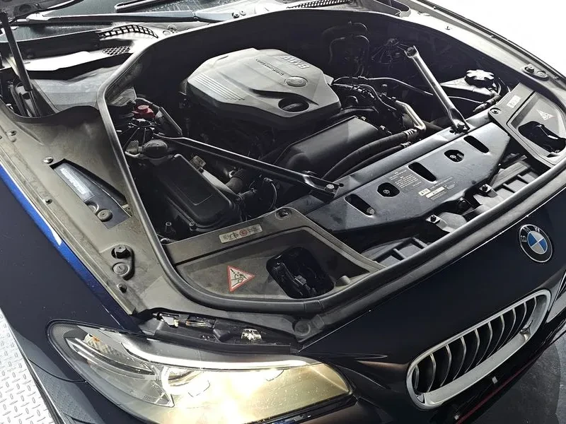 BMW 520  - изображение 6