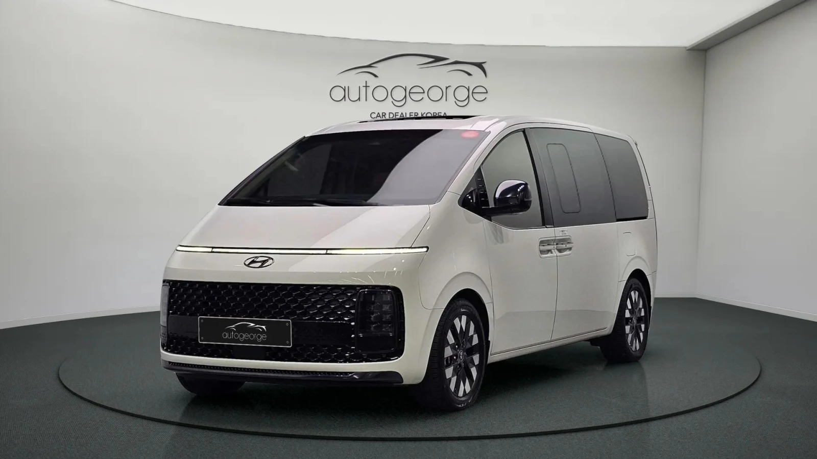 Hyundai Staria 7  L3.5 Lounge  | Mobile.bg   1