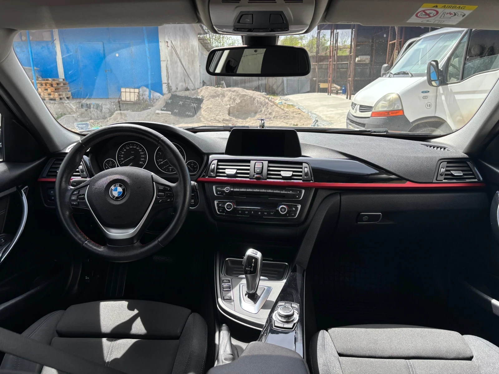 BMW 318  - изображение 7
