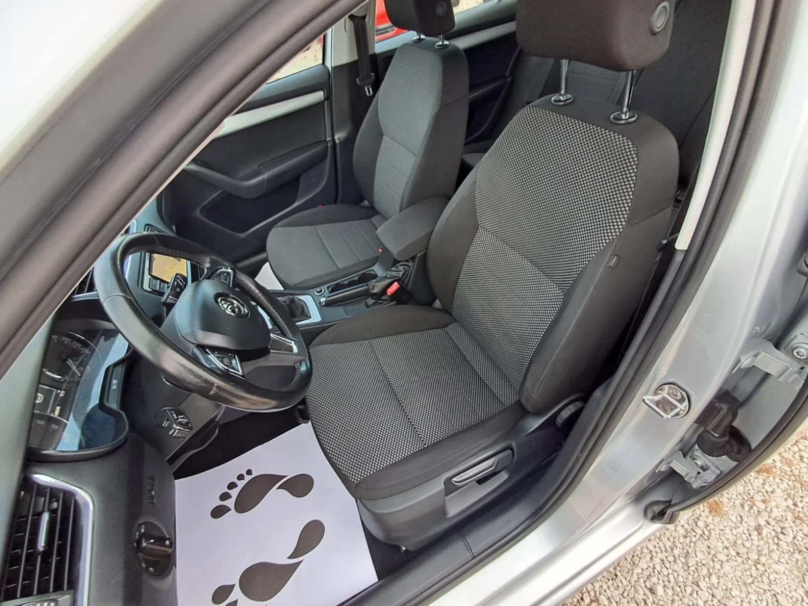 Skoda Octavia 1.6TDI  - изображение 9