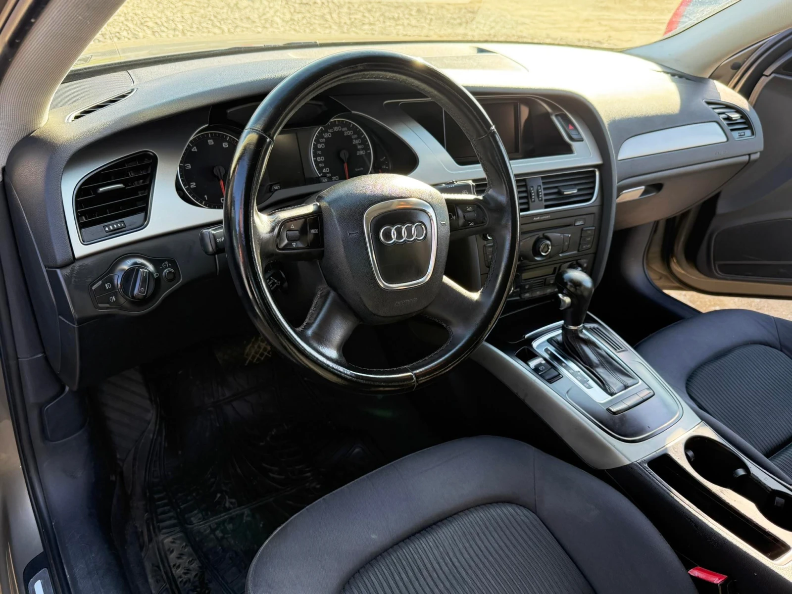 Audi A4 B8 8K 1.8 TFSI Multitronic - изображение 7