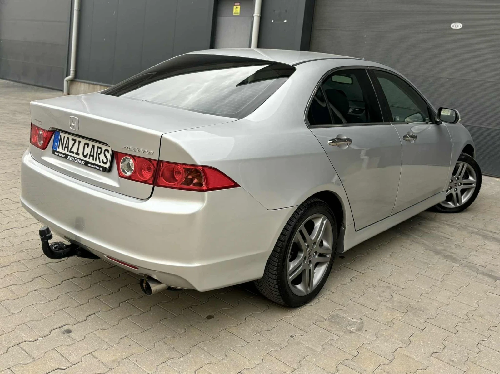 Honda Accord 2.0 i-vtec/155к.с./УНИКАЛНА - изображение 7