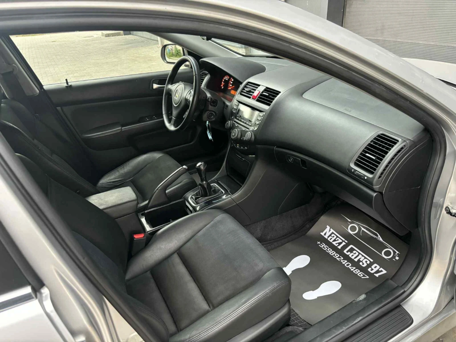 Honda Accord 2.0 i-vtec/155к.с./УНИКАЛНА - изображение 10