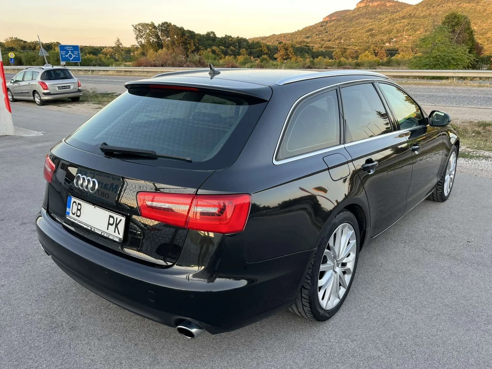 Audi A6 3.0TDI 245кс QUATRRO КОЖА NAVI КСЕНОН - изображение 4