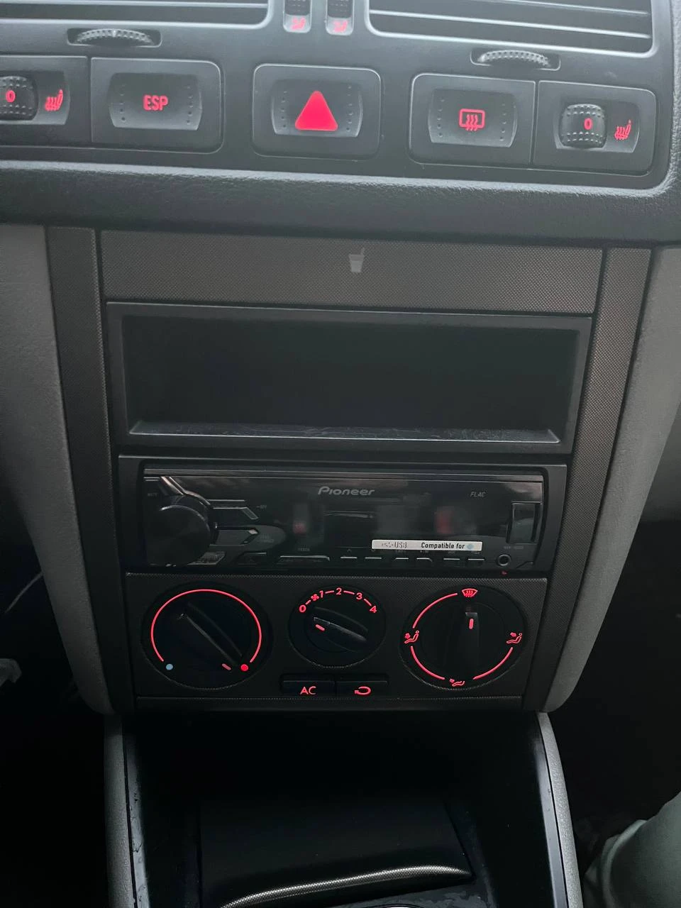 VW Bora  - изображение 8