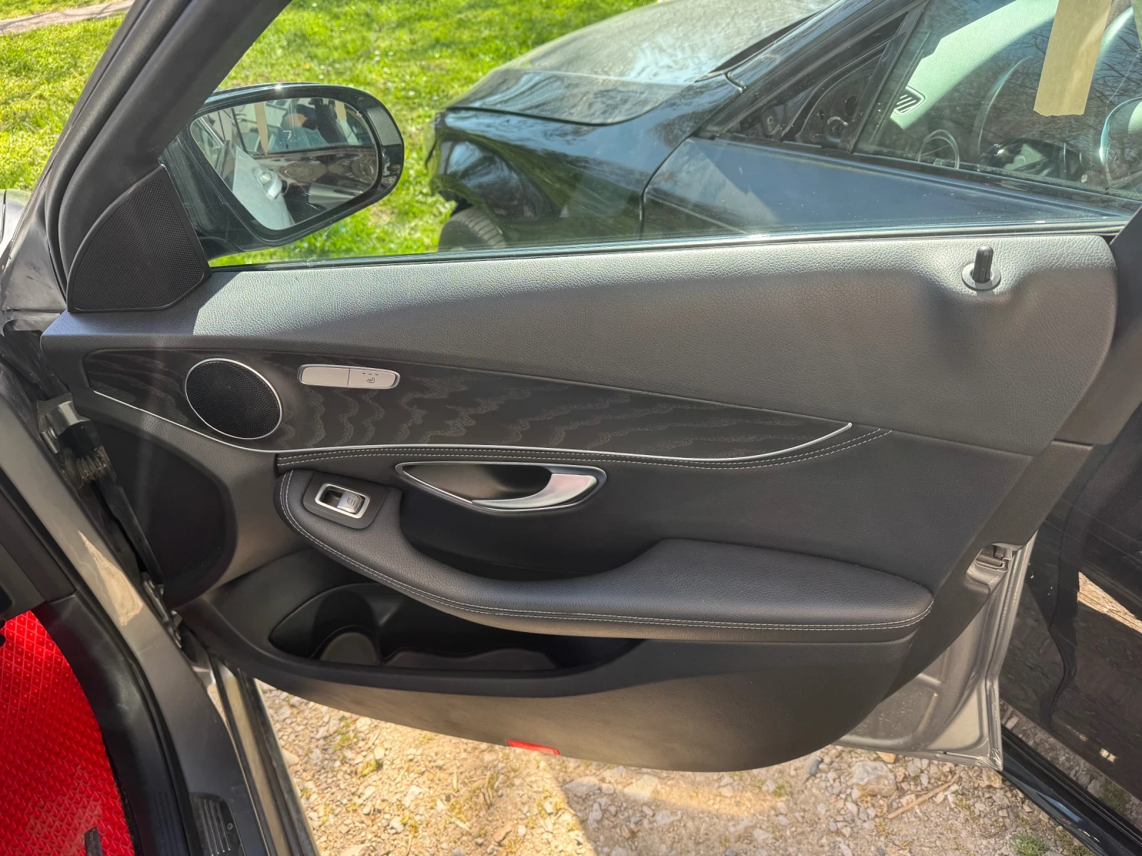 Mercedes-Benz C 250, снимка 14 - Автомобили и джипове - 53850013