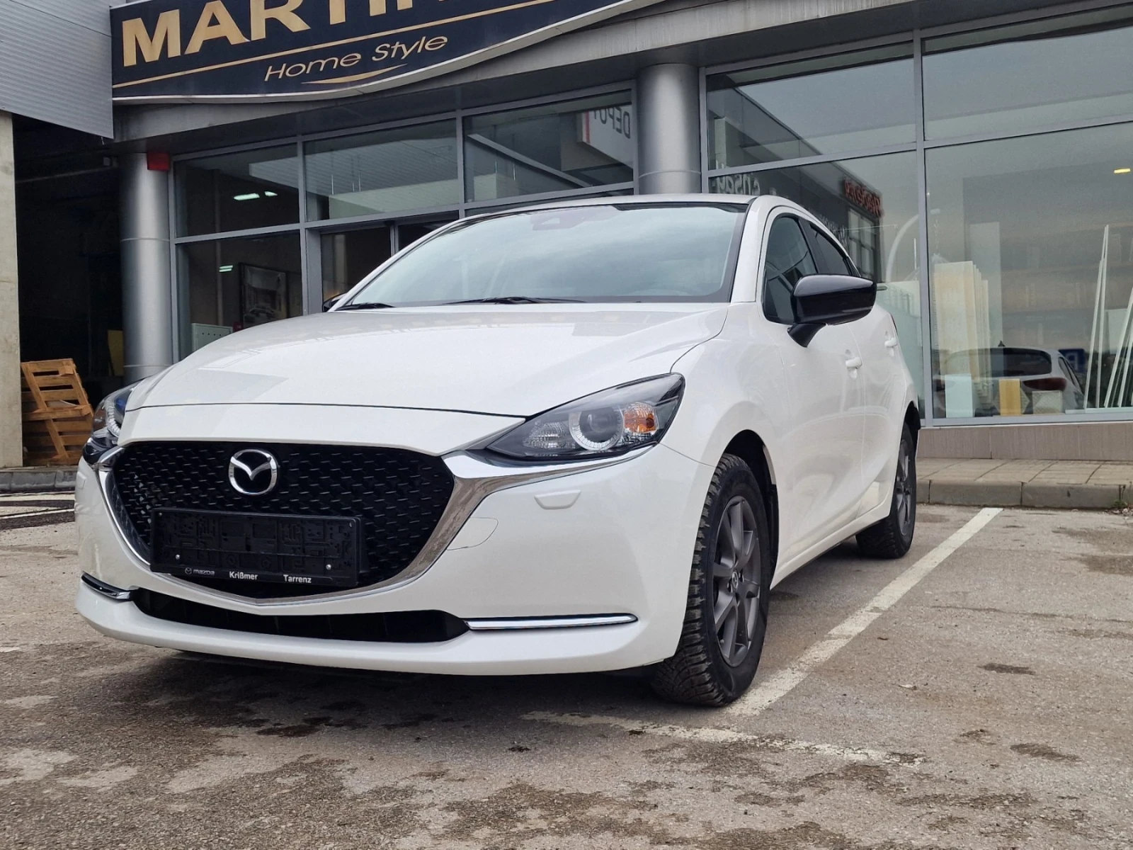 Mazda 2 1.5i, Homura , 34.000КМ, снимка 2 - Автомобили и джипове - 54009235