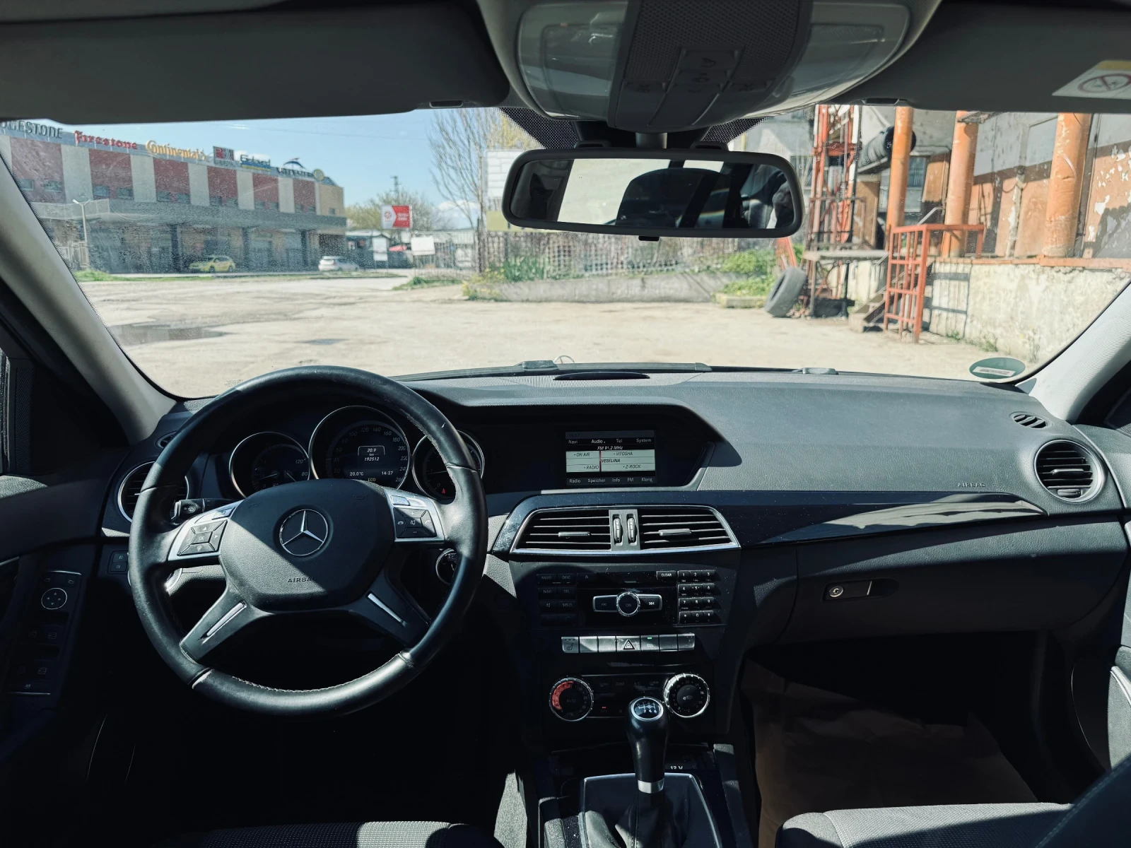 Mercedes-Benz C 220 FACE!РЪЧКА!2.2!, снимка 10 - Автомобили и джипове - 54099203