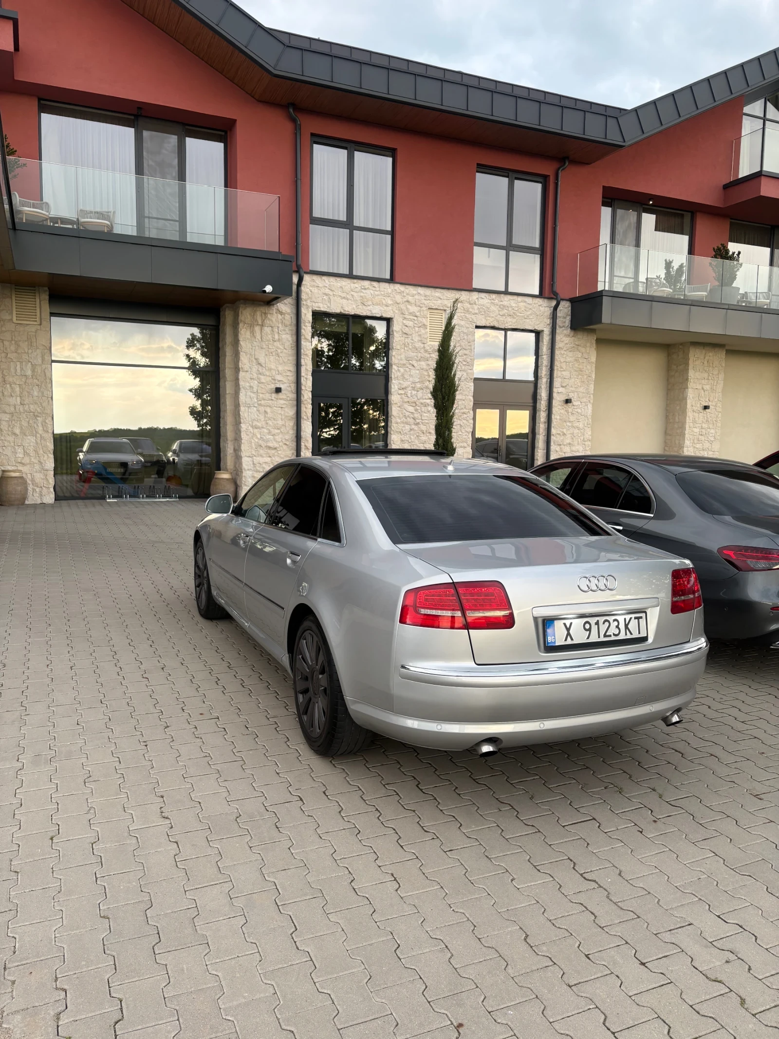 Audi A8 3.0Tdi Face TOP Сменени вериги/Обслужена, снимка 13 - Автомобили и джипове - 54827394