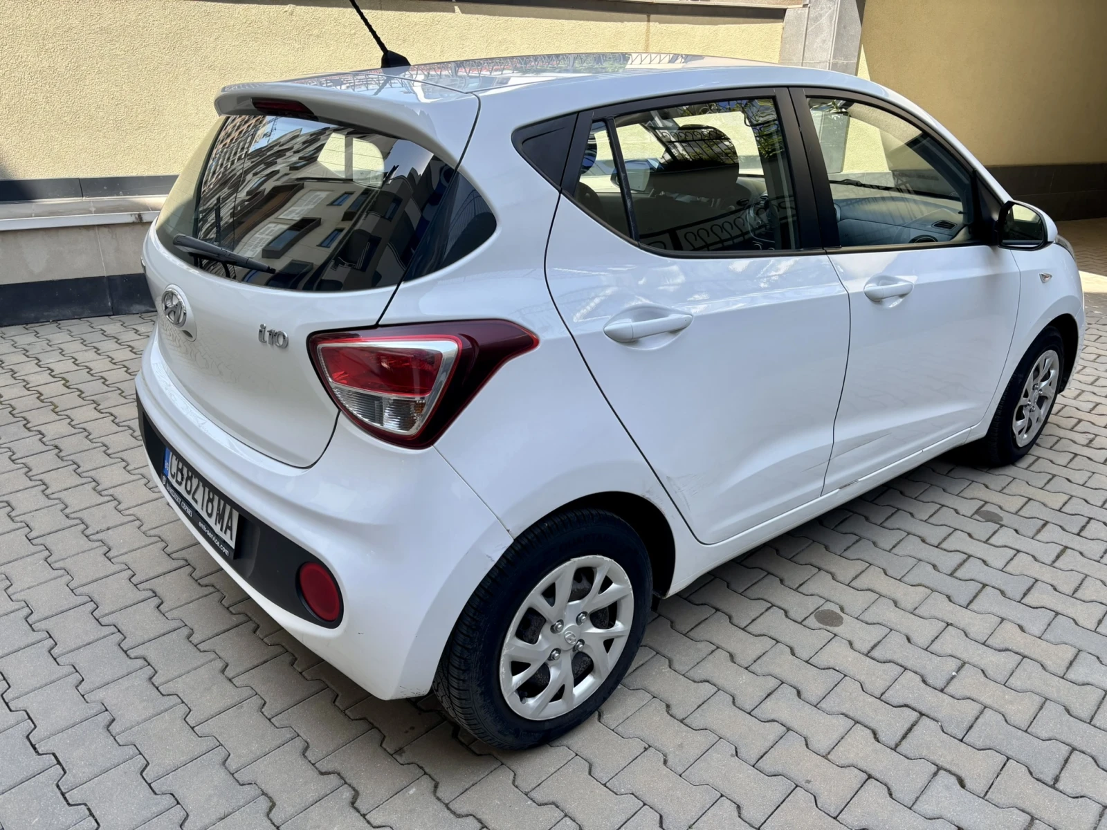 Hyundai I10 1.0 MPI - Classic, снимка 6 - Автомобили и джипове - 54357271