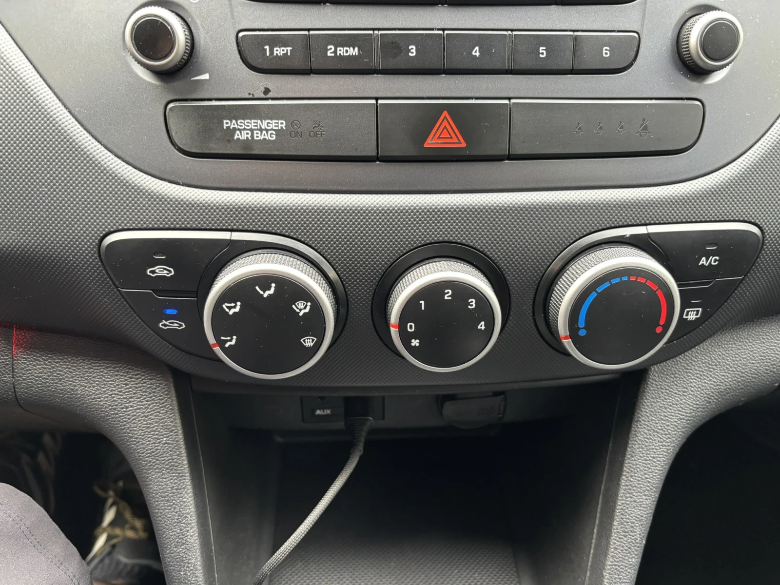 Hyundai I10 1.0 MPI - Classic, снимка 16 - Автомобили и джипове - 54357271