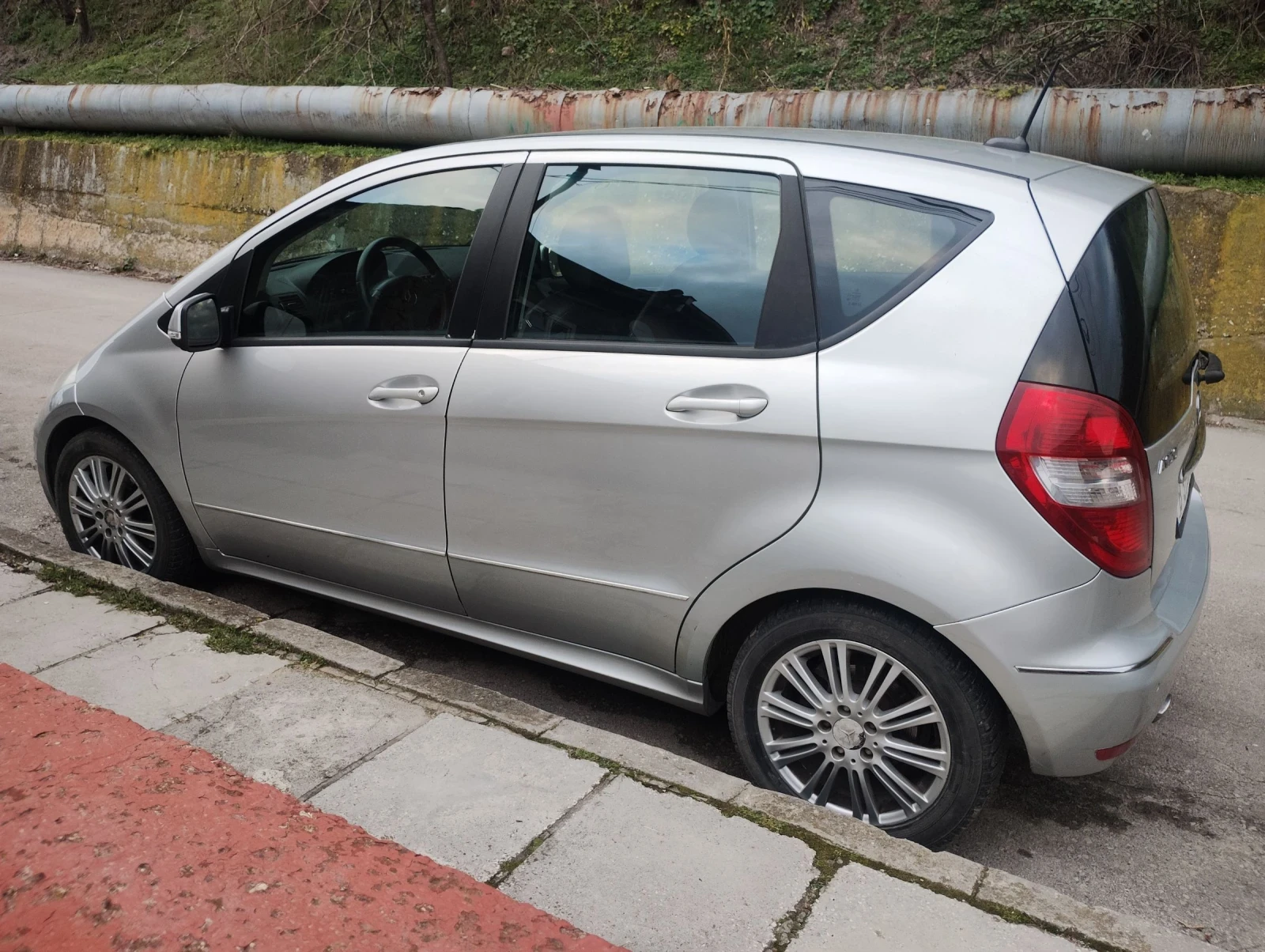 Mercedes-Benz A 150, снимка 2 - Автомобили и джипове - 54454272