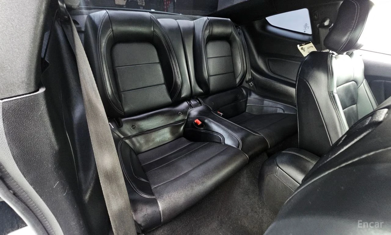 Ford Mustang 2.3* ECO* BOOST* GT500* PACK* ДИГИТАЛНО* ТАБЛО* ОБ, снимка 15 - Автомобили и джипове - 54699926