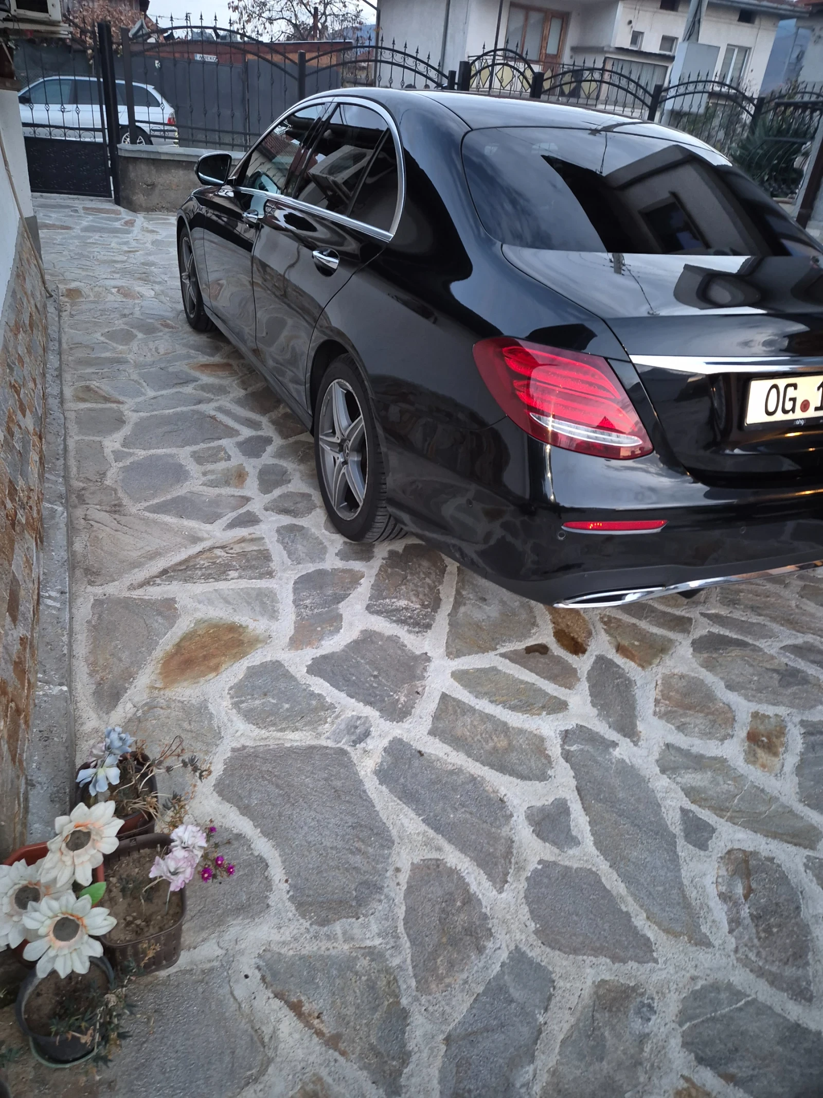 Mercedes-Benz E 220 W213, снимка 5 - Автомобили и джипове - 54808339