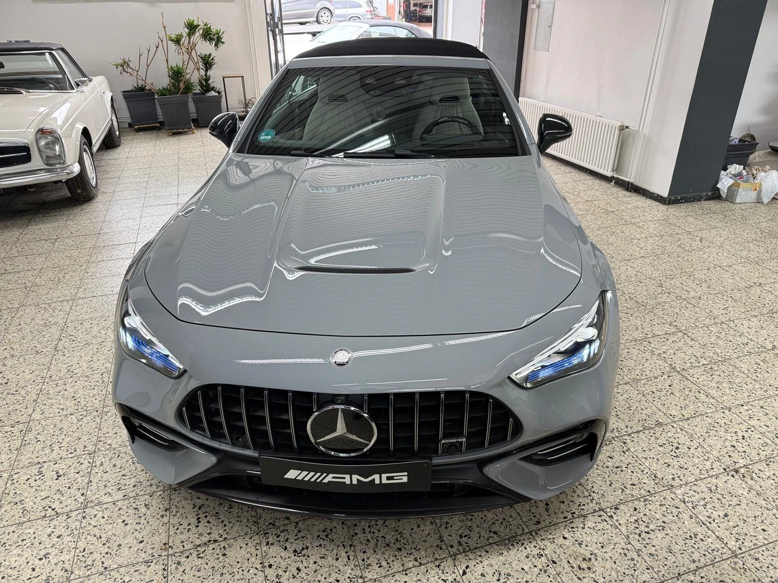 Mercedes-Benz CLE 53 CABRIO 4M EDITION1 5xCARBON EXCL ОБДУХВАНЕ , снимка 2 - Автомобили и джипове - 54905076