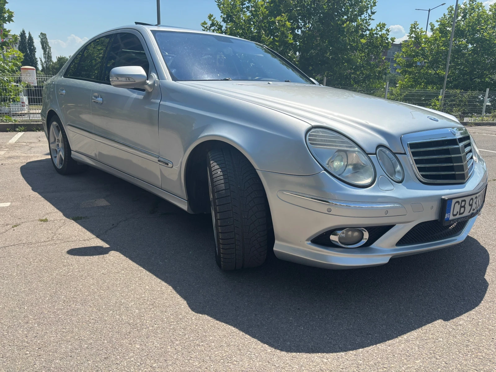Mercedes-Benz E 280, снимка 5 - Автомобили и джипове - 54996431