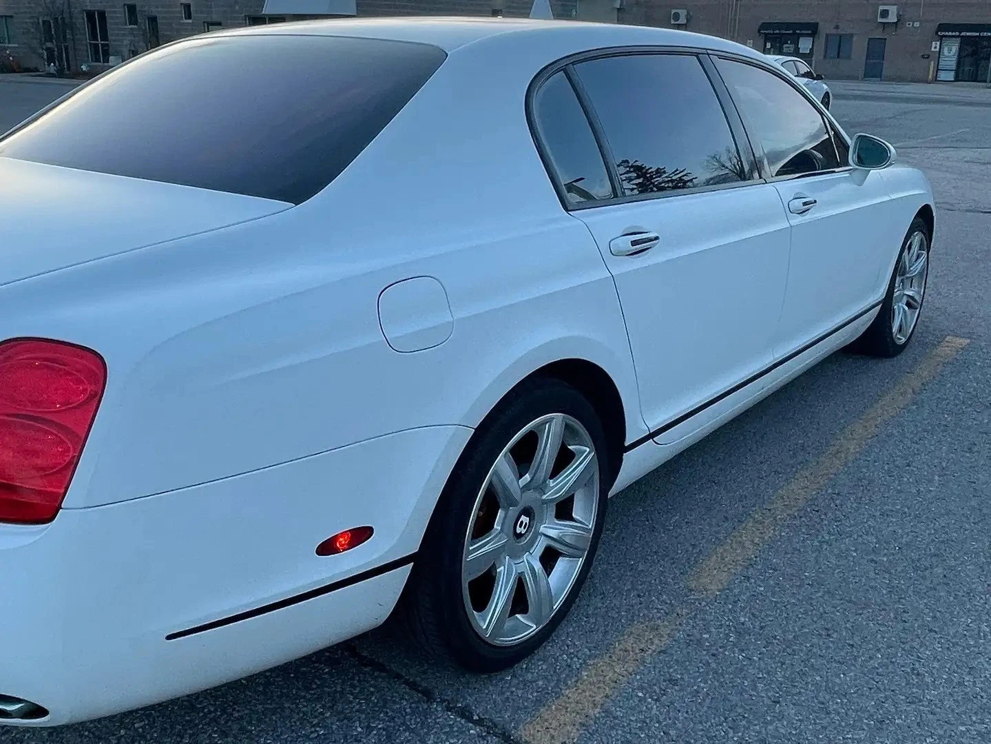 Bentley Flying Spur * AвтоКредит * (ЦЕНА ДО БГ), снимка 7 - Автомобили и джипове - 55139229
