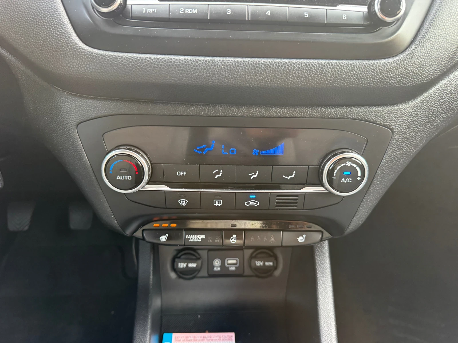 Hyundai I20 Led Edition, снимка 16 - Автомобили и джипове - 55316375