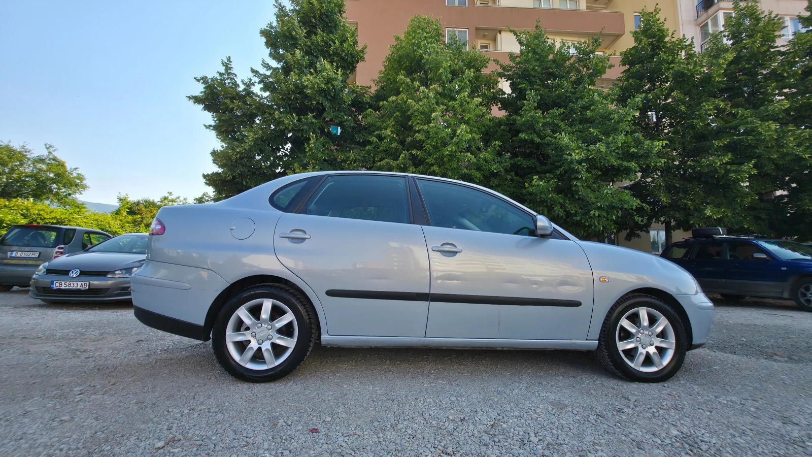 Seat Cordoba 1.4, 74 kW, снимка 9 - Автомобили и джипове - 55352575