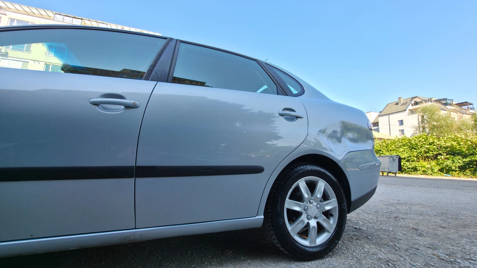 Seat Cordoba 1.4, 74 kW, снимка 4 - Автомобили и джипове - 55352575