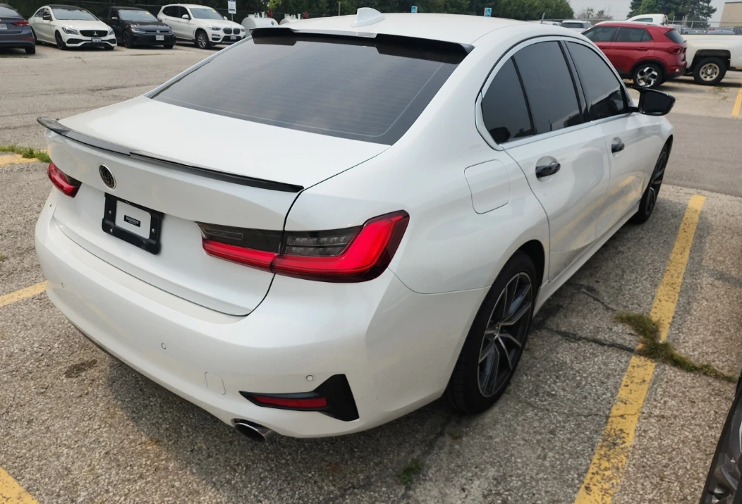 BMW 330 * �������* Back cam* Sport line* HiFi*             | Mobile.bg � ����������� 3