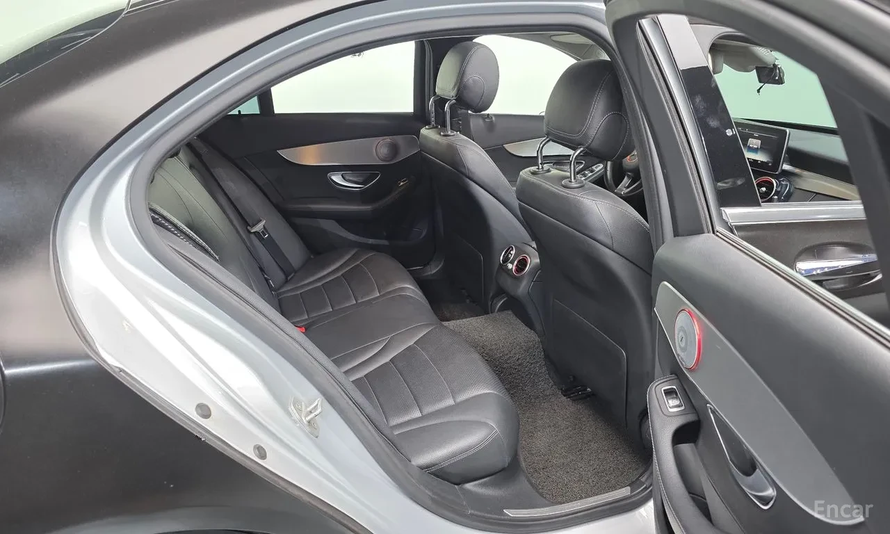 Mercedes-Benz C 220 d / C63 AMG ����� / �������� / ������ / HUD /  | Mobile.bg � ����������� 16