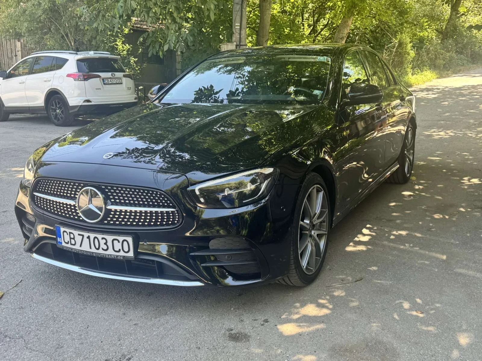 Mercedes-Benz E 400 КАТО НОВ, снимка 4 - Автомобили и джипове - 55935612