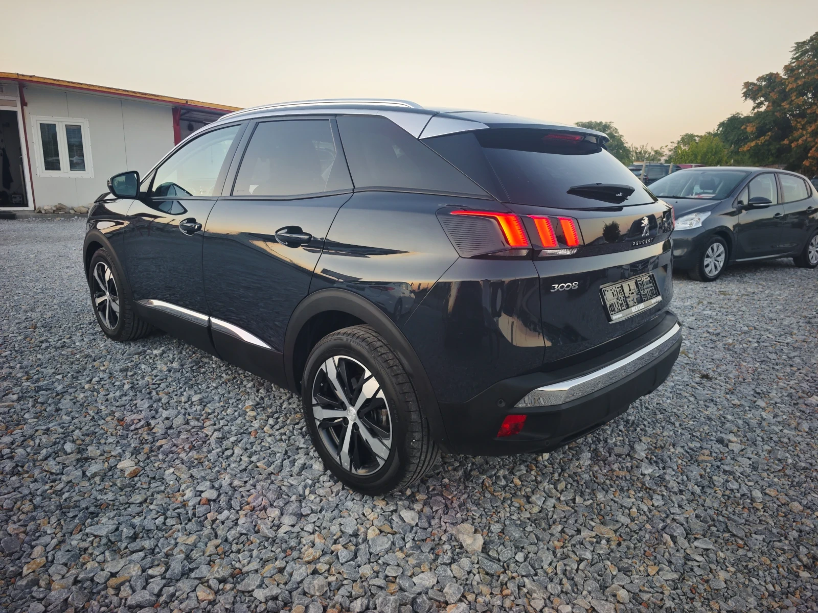 Peugeot 3008 1.5E-hdi 131, снимка 6 - Автомобили и джипове - 56014861