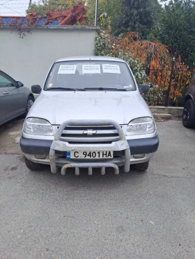    Chevrolet Niva 1.7