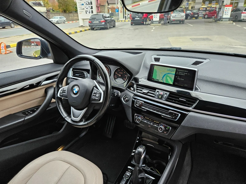 BMW X1 2.0D M-PAKET/AVTOMAT/X-DRIVE/NAVIGACIA, снимка 10 - Автомобили и джипове - 47829309