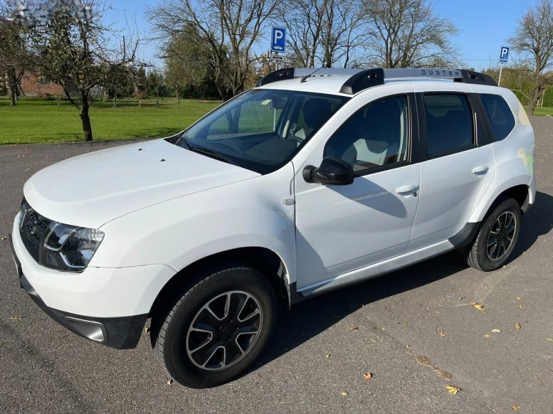 Dacia Duster 1.6 114кс, снимка 3 - Автомобили и джипове - 47943431